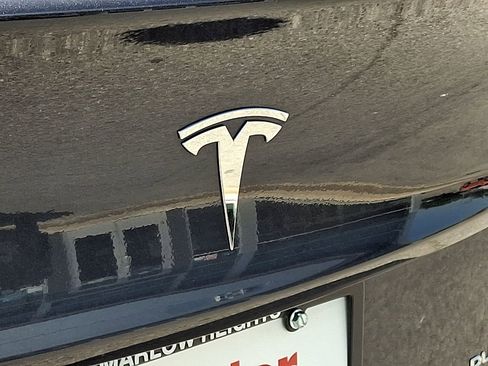 Used 2019 Tesla Model 3 Long Range AWD/4WD image 28