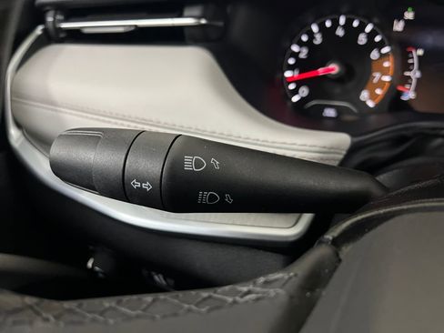 Used 2025 Jeep Compass Limited image 65