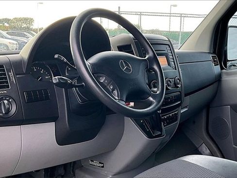 Used 2011 Mercedes-Benz Sprinter 2500 image 13