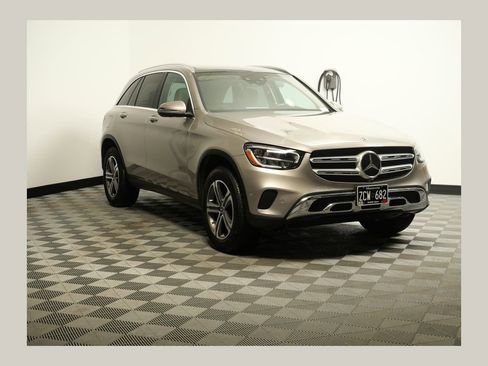 Used 2022 Mercedes-Benz GLC 300 GLC 300 image 1