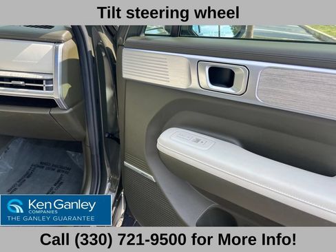 Used 2025 Hyundai Santa Fe Calligraphy w/ Tow & Go Package AWD/4WD image 59