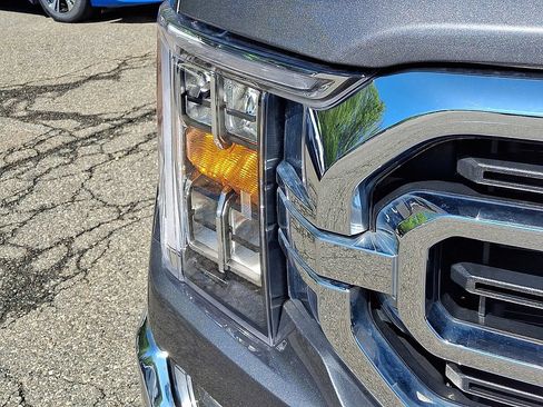 Used 2023 Ford F150 XLT AWD/4WD image 10