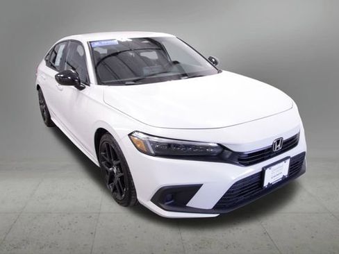 Certified 2024 Honda Civic Sport image 9