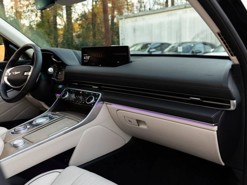 Used 2022 Genesis GV80 3.5T w/ Advanced Package 06 image 22