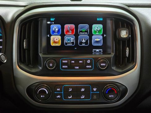 Used 2018 Chevrolet Colorado ZR2 AWD/4WD image 17