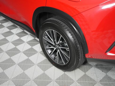 Certified 2025 Lexus NX 250 Premium SUV image 8