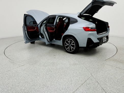 Used 2023 BMW X4 M40i w/ Premium Package AWD/4WD image 18