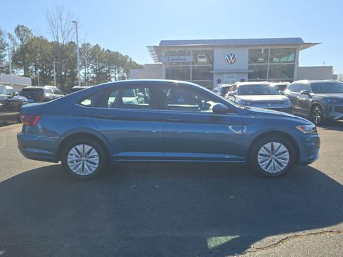 Used 2019 Volkswagen Jetta S w/ Driver Assistance Package image 4