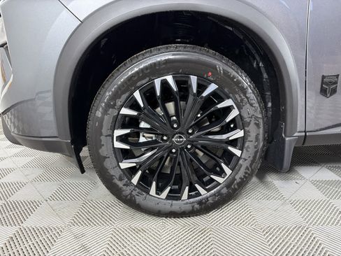 New 2026 Nissan Rogue SV image 10