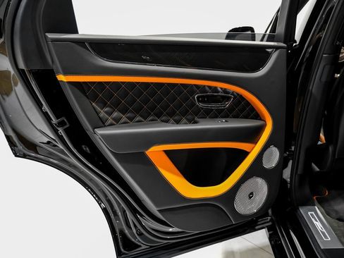 Used 2023 Bentley Bentayga Speed image 51