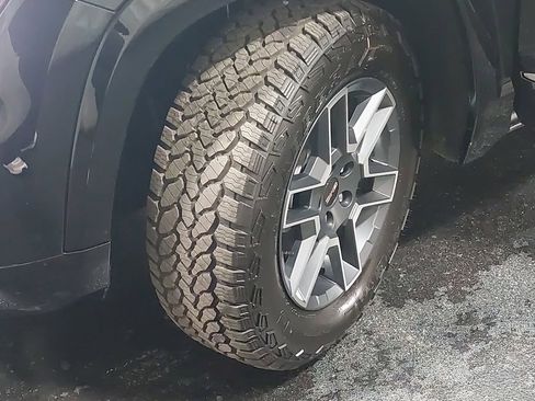 New 2026 GMC Terrain AT4 w/ Convenience Package III image 33