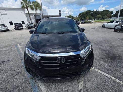 Used 2023 Honda Odyssey Touring image 3
