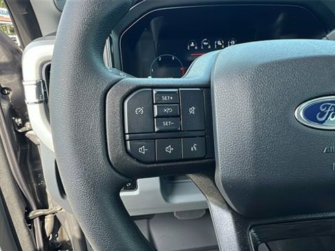 New 2025 Ford F250 XLT w/ Black Appearance Package image 27
