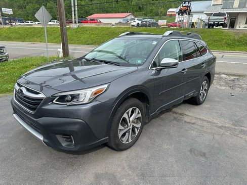 Used 2022 Subaru Outback Touring AWD/4WD image 1