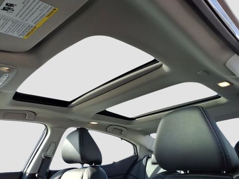 Used 2021 Nissan Maxima Platinum w/ Sport Mat Group image 16