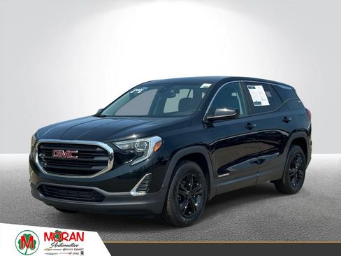 Certified 2021 GMC Terrain SLE w/ LPO, Floor Liner Package AWD/4WD image 1
