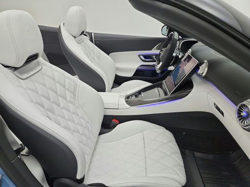 New 2026 Mercedes-Benz SL 63 AMG S e Performance 4MATIC image 13