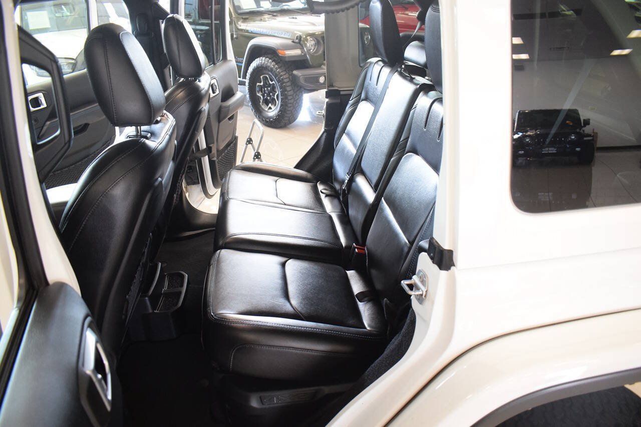 Used 2021 Jeep Wrangler Unlimited Rubicon 4xe w/ Steel Bumper Group AWD/4WD image 34