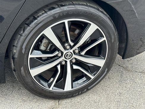 Used 2021 Nissan Maxima 3.5 SV image 38