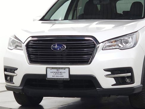 Used 2019 Subaru Ascent Limited image 3