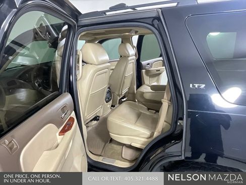 Used 2011 Chevrolet Tahoe LTZ RWD image 15