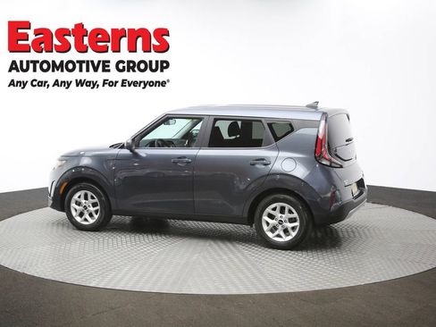 Used 2023 Kia Soul LX w/ LX Technology Package FWD image 61