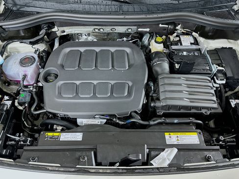 New 2026 Volkswagen Tiguan SE R-Line AWD/4WD image 28