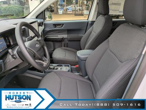New 2025 Ford Maverick XL image 15