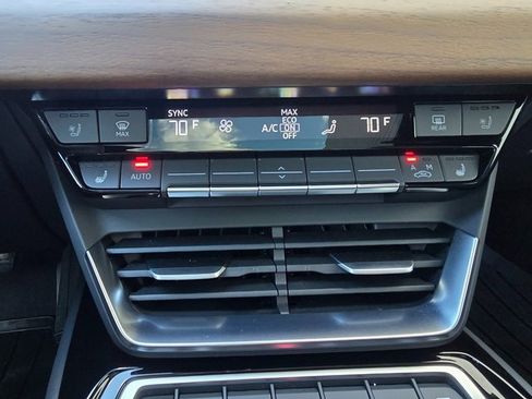 Used 2024 Audi e-tron GT Premium Plus w/ Executive Package image 45