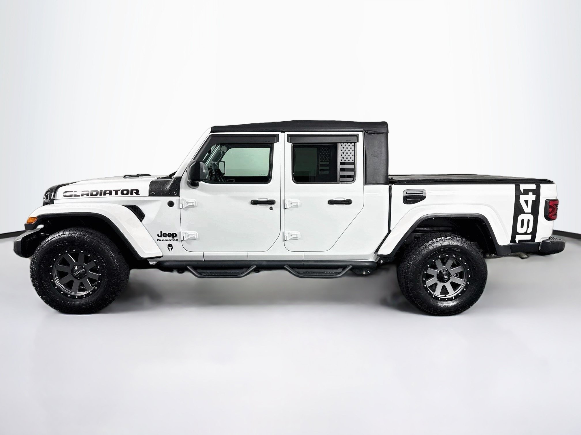 Used 2022 Jeep Gladiator Sport AWD/4WD image 11