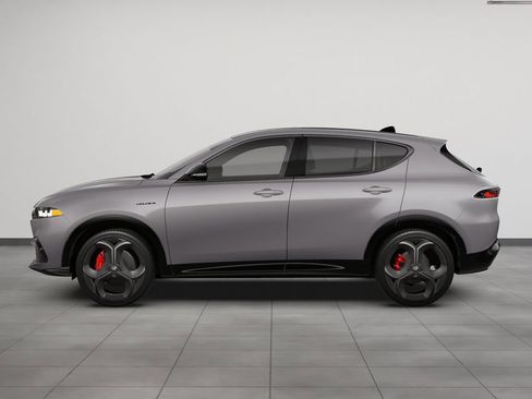 New 2026 Alfa Romeo Tonale Base w/ Quick Order Package 23H Volce image 3