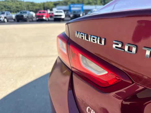 Used 2017 Chevrolet Malibu Premier w/ Premier Sun and Wheel Package FWD image 8
