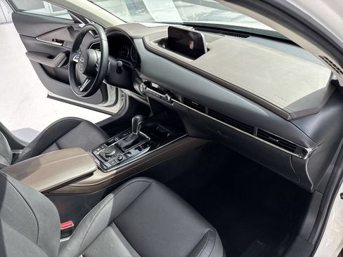 Used 2022 MAZDA CX-30 AWD 2.5 S w/ Premium Package image 32