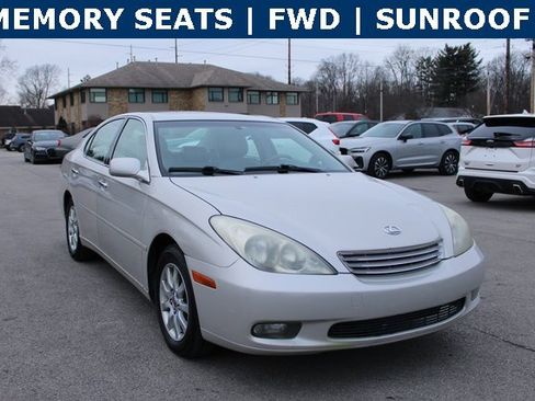 Used 2002 Lexus ES 330 300 image 2