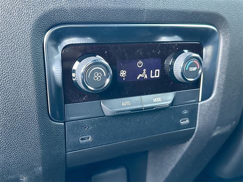 New 2026 Chevrolet Tahoe LS image 18