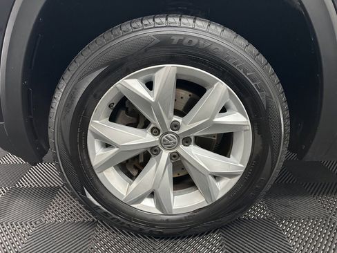 Used 2018 Volkswagen Atlas SE image 36