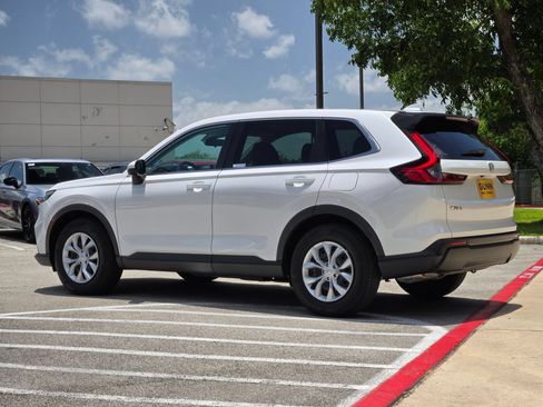 Used 2026 Honda CR-V LX image 5