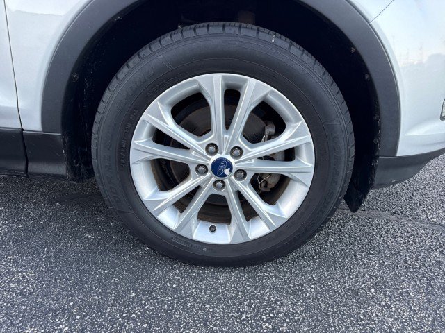 Used 2017 Ford Escape SE FWD image 9