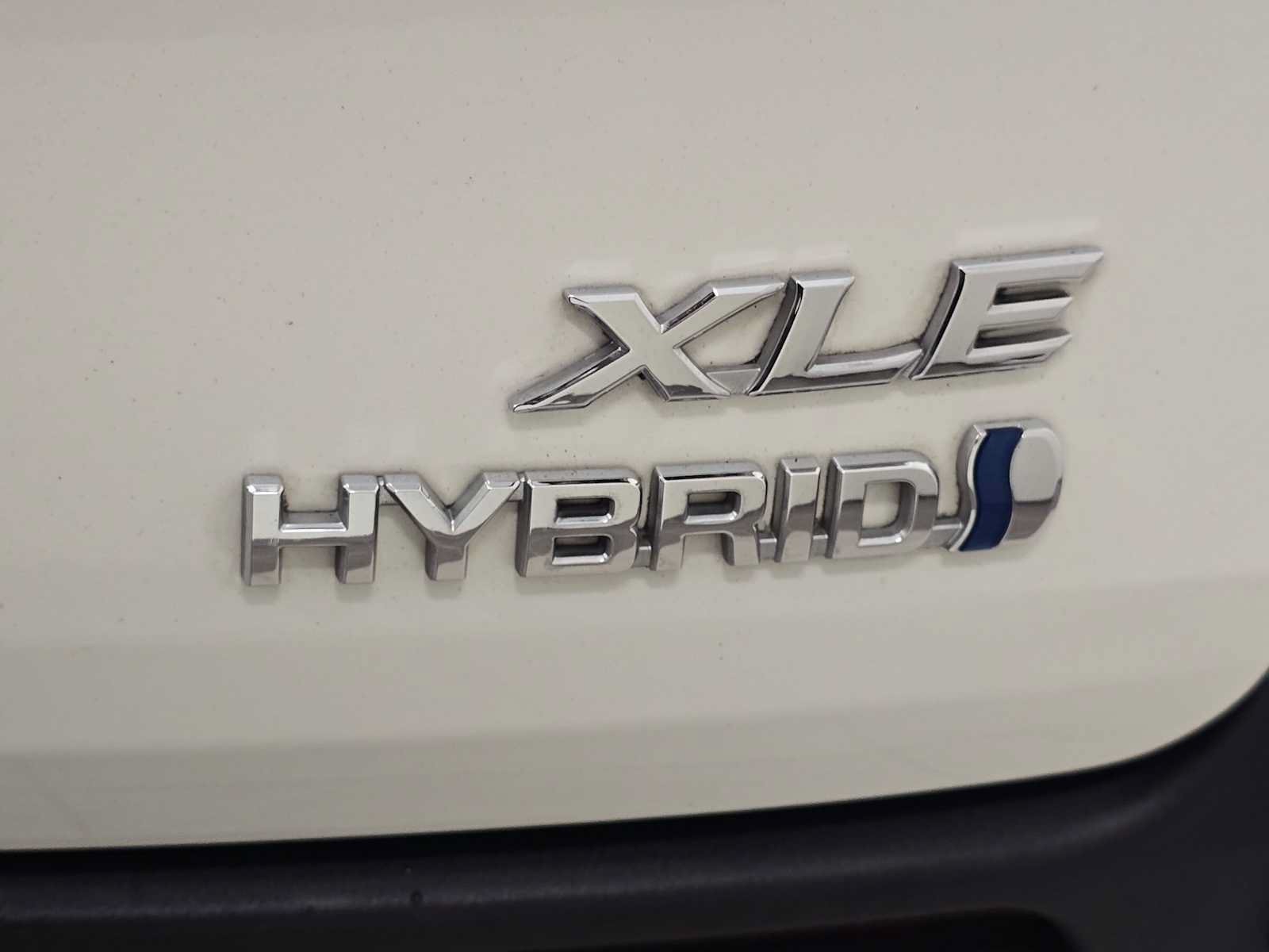 Certified 2021 Toyota Sienna XLE AWD/4WD image 6