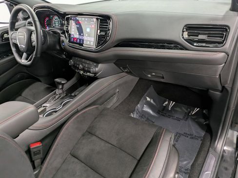 Used 2025 Dodge Durango GT image 29
