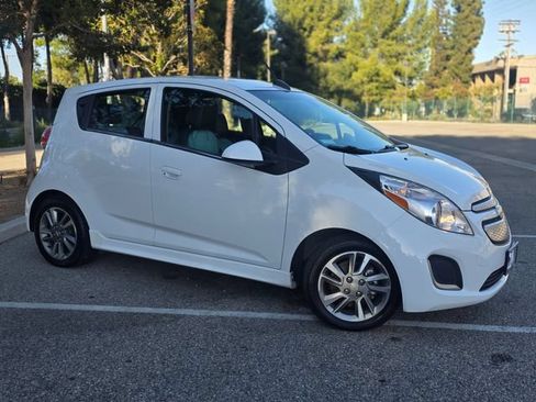 Used 2016 Chevrolet Spark LT FWD image 4