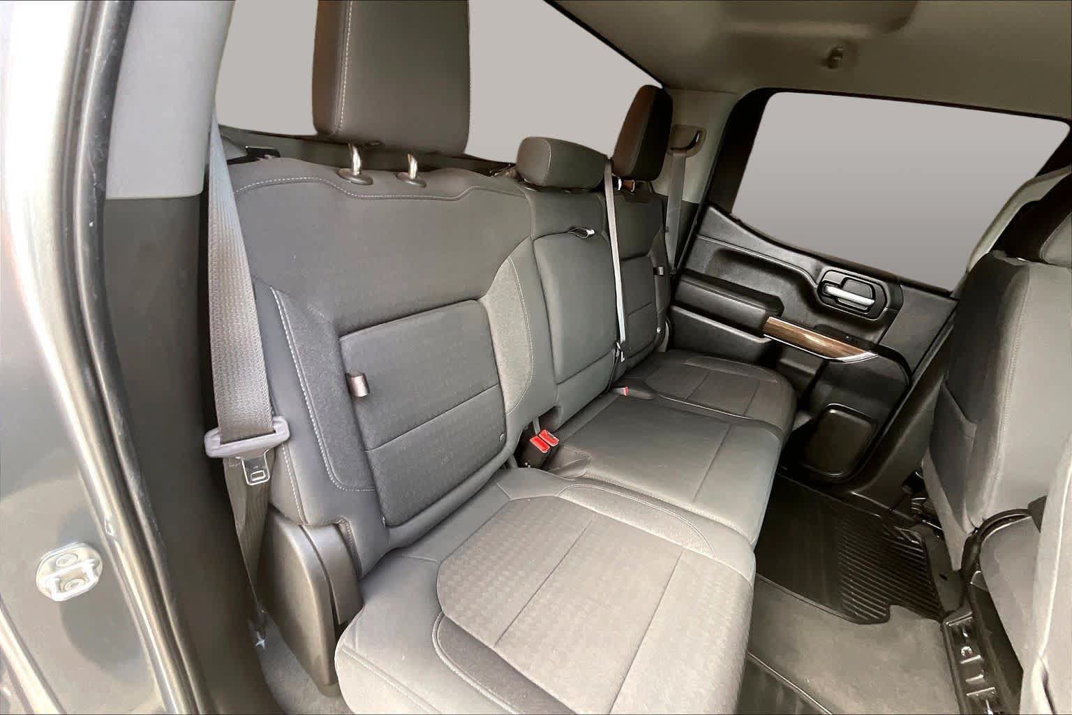 Used 2021 Chevrolet Silverado 1500 RST w/ LPO, Dark Essentials Package RWD image 19