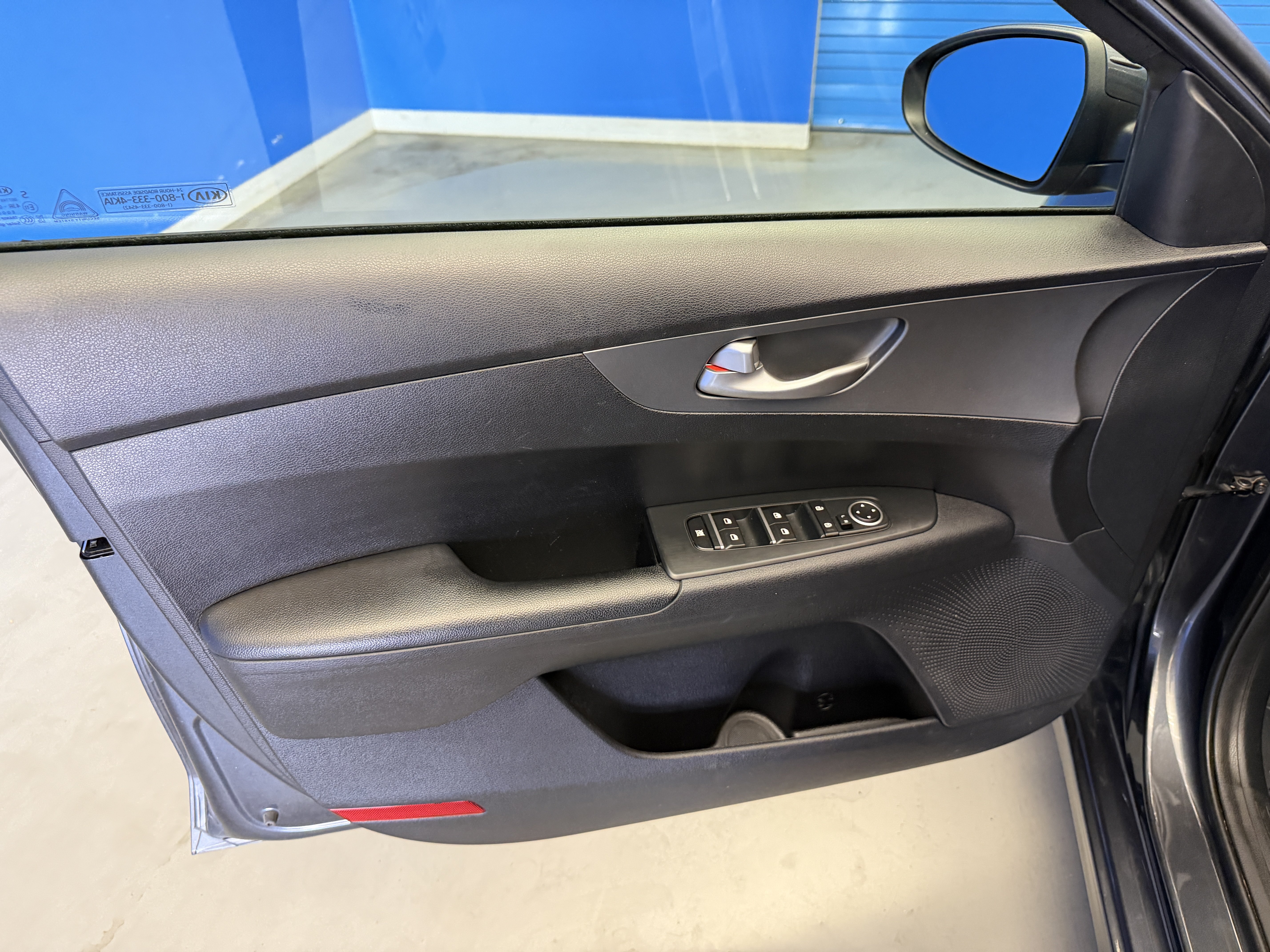 Used 2020 Kia Forte Sedan FWD image 9