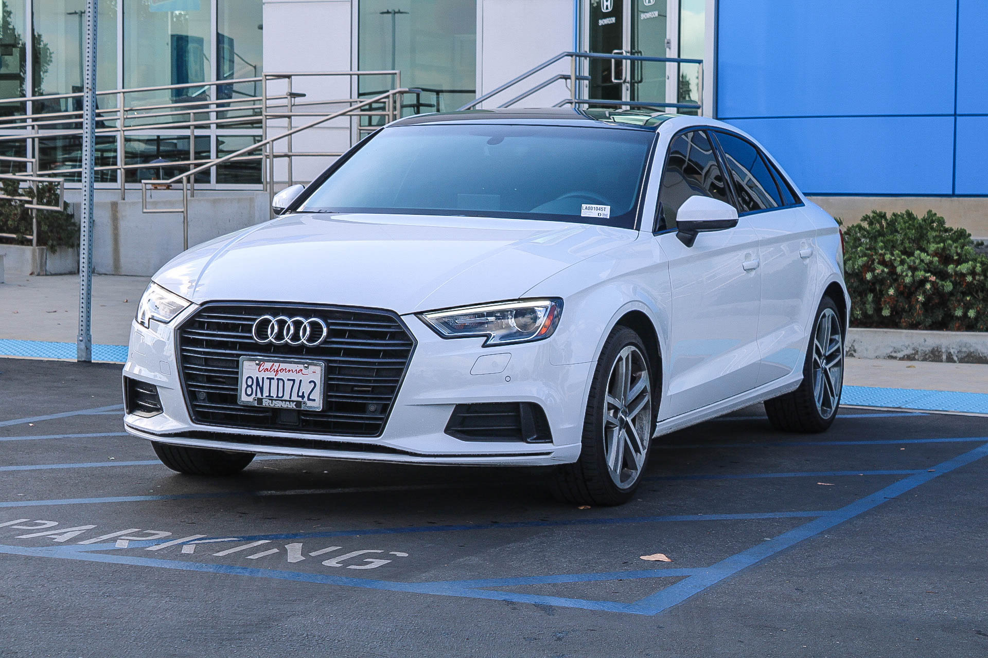 Used 2020 Audi A3 2.0T Premium FWD image 3