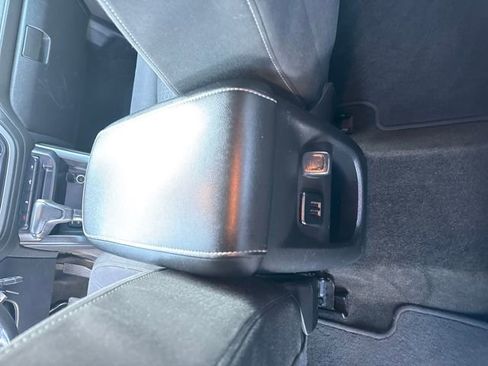 Certified 2015 GMC Canyon SLE w/ SLE Convenience Package image 26