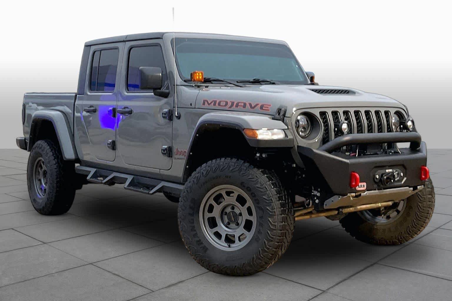 Used 2022 Jeep Gladiator Mojave w/ Cold Weather Group AWD/4WD image 4