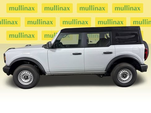 New 2026 Ford Bronco 4-Door AWD/4WD image 11