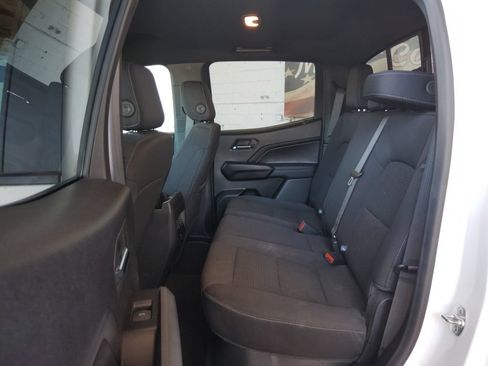 Used 2024 Chevrolet Colorado LT w/ LT Convenience Package II RWD image 17