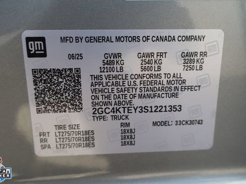 Used 2025 Chevrolet Silverado 3500 LT w/ Safety Package AWD/4WD image 30