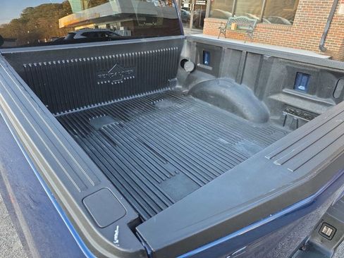 Used 2017 Ford F150 XLT image 22